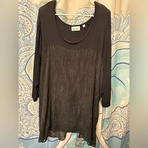 Avenue 30/32 Black Sequin long sleeve blouse